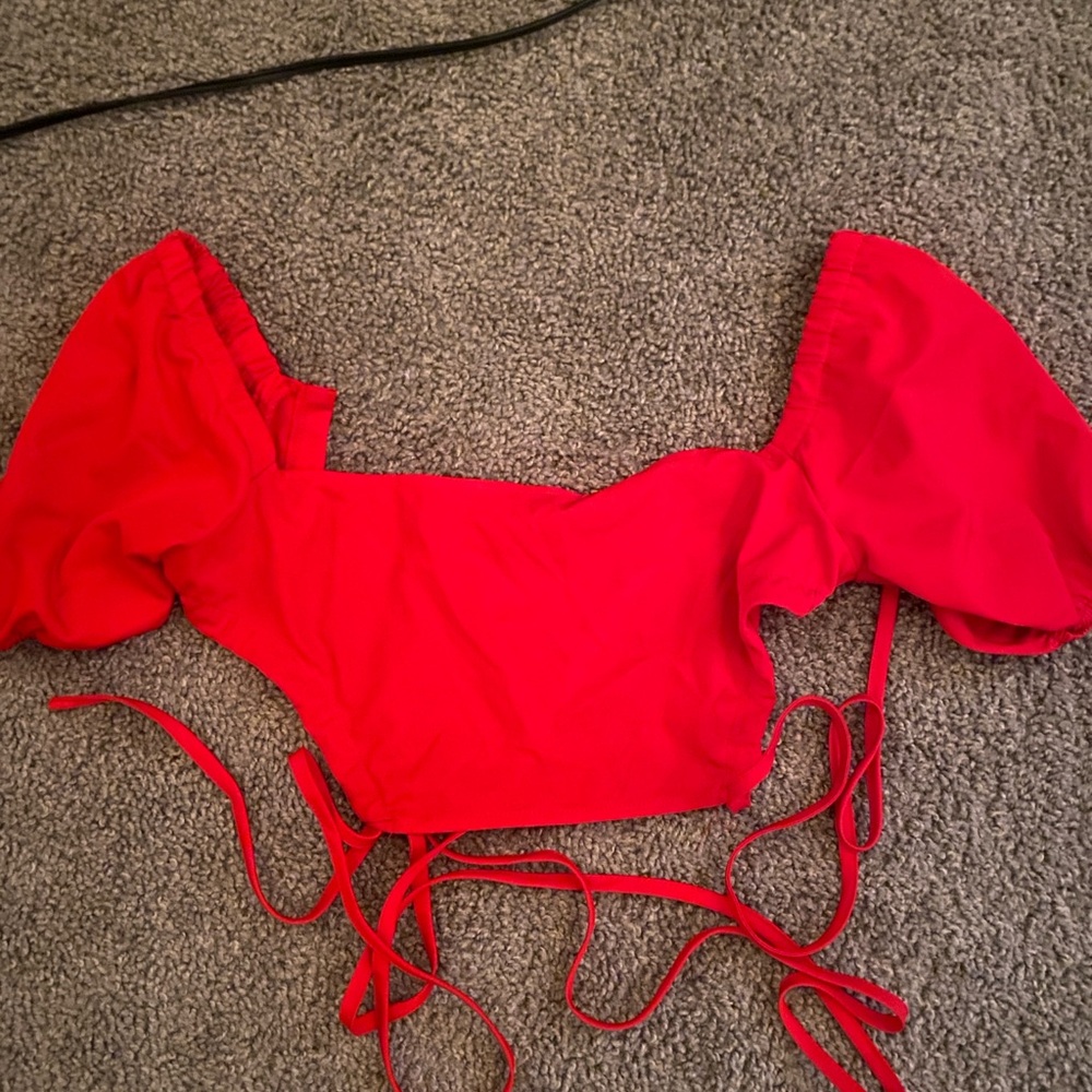 SHEIN Scarlet Puff Sleeve Blouse